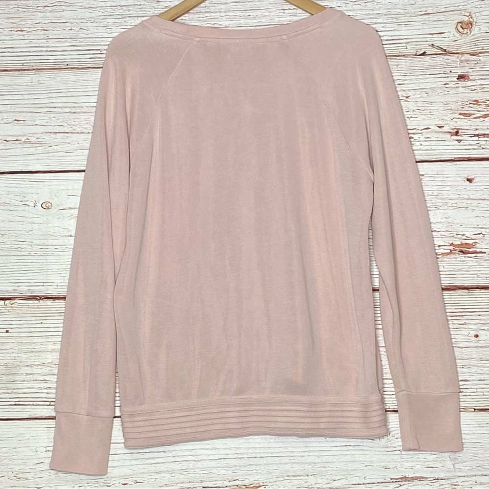Athleta Serenity Criss Cross Sweatshirt in Soft Pink Sz M - Picture 6 of 12